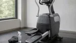 Crosstrainer Schweiss- und Geruchsentfernung nach dem Training