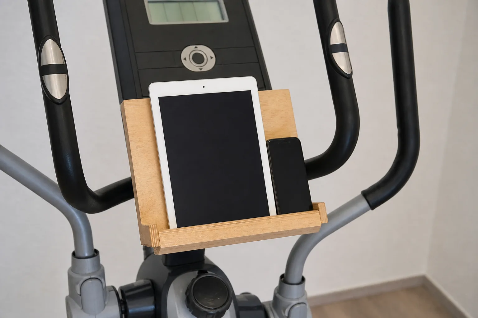 Crosstrainer Zubehoer selber machen: Tablet- und Smartphone-Halter